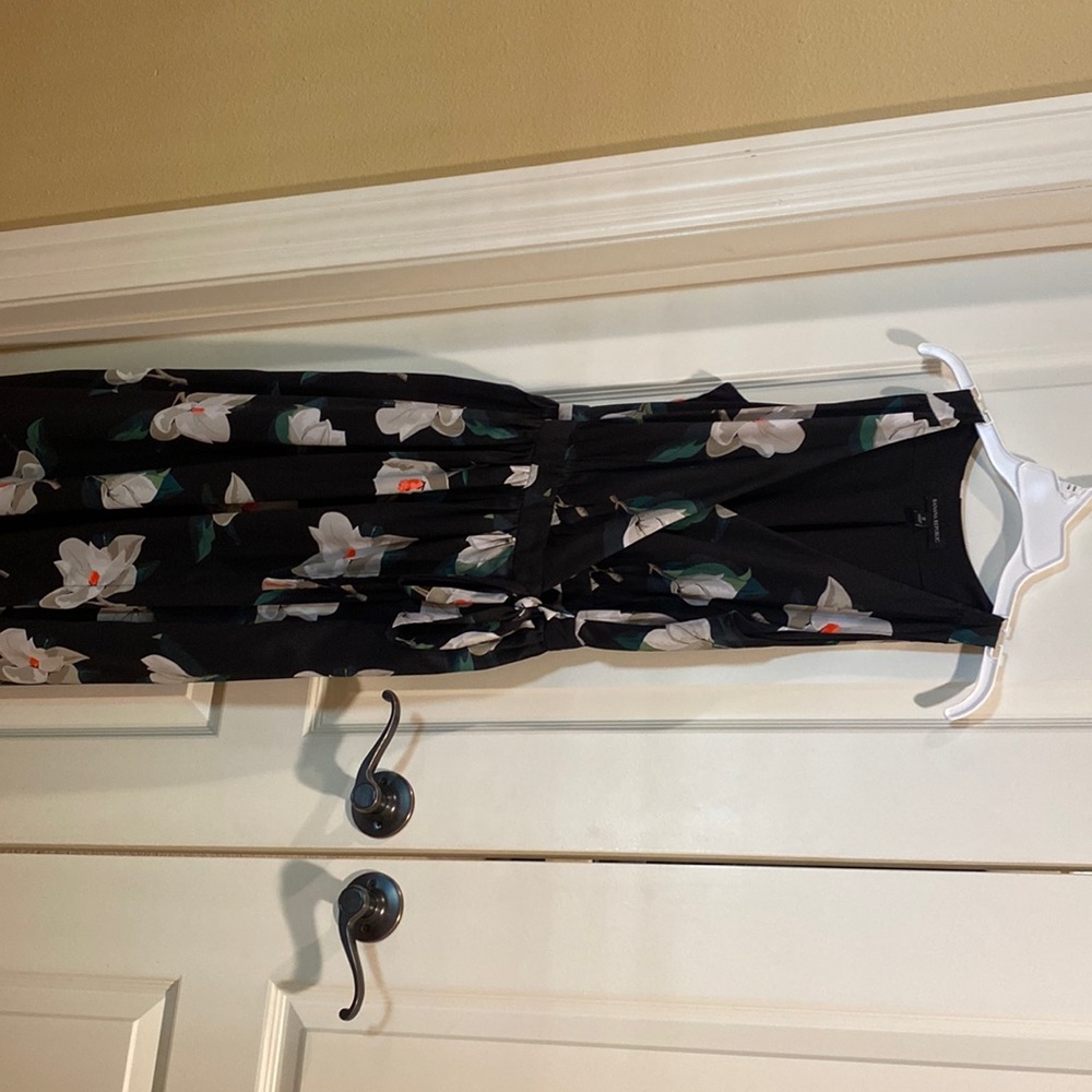 Banana Republic Ladies Sleeveless Wrap Dress with floral pattern